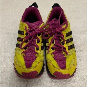 Adidas Kanadia Tr5 Bright Yellow and Pink Running Shoes Women’s size 7